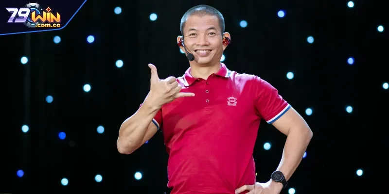 CEO Thành Long 3 Những đóng góp nổi bật của CEO Thành Long đã thực hiện